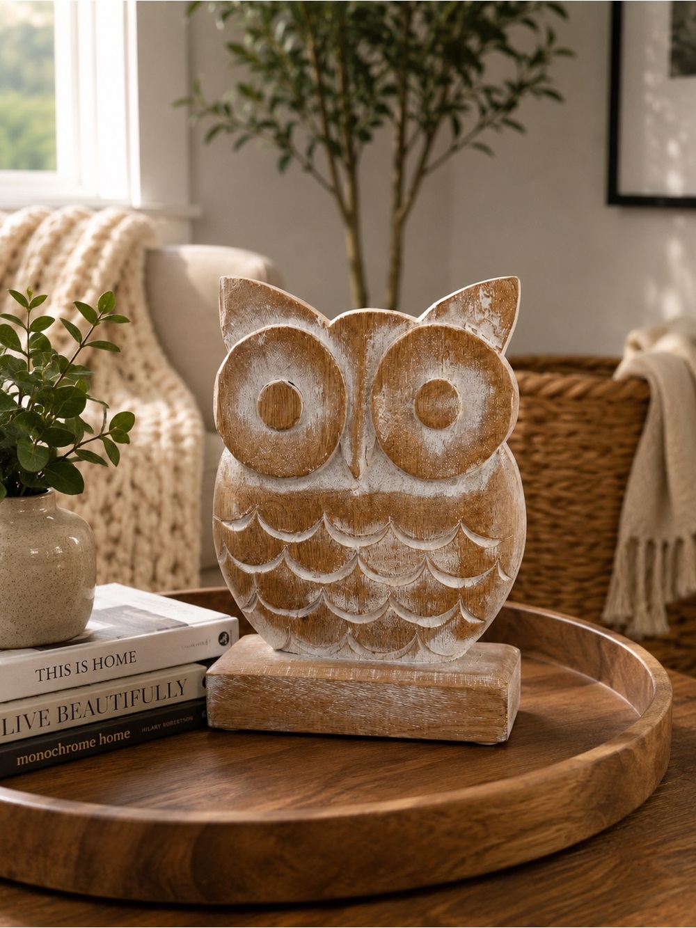 Rustic Whitewashed Wooden Owl Décor